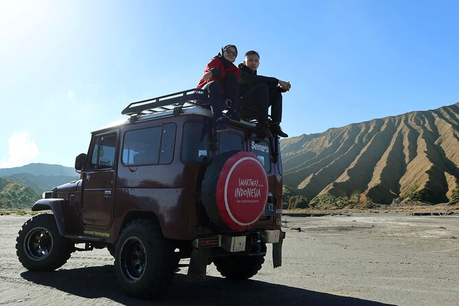 1 Day - Bromo Sunrise Romantic Breakfast // 00.30 - 13.00 - The long return: 10.30–13.00 and how to survive it happily