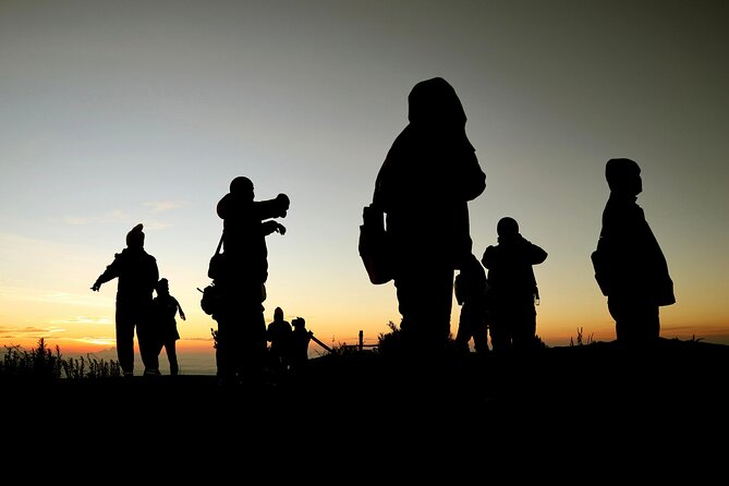 1 Day - Bromo Sunrise Romantic Breakfast // 00.30 - 13.00 - Sunrise viewing: what you’re really buying at 03.00–05.30