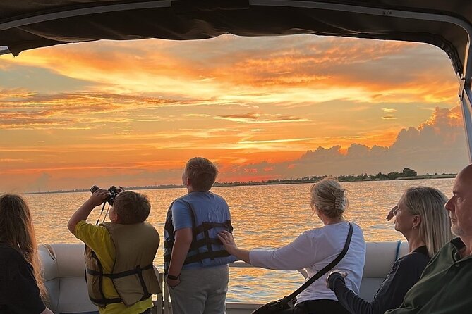 2-Hour Date Night and Sunset Cruise Near New Orleans - Bring your own snacks and drinks: the date-night hack