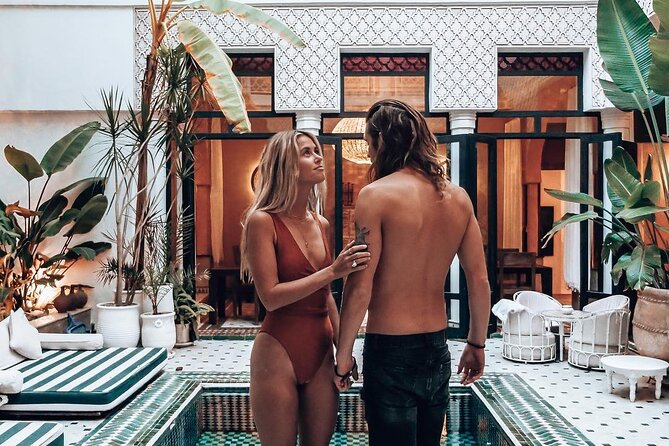 7-Day Romantic Tour in Morocco - Fez: Fez el-Bali’s Car-Free Alleys and a Love-Themed Palace Visit
