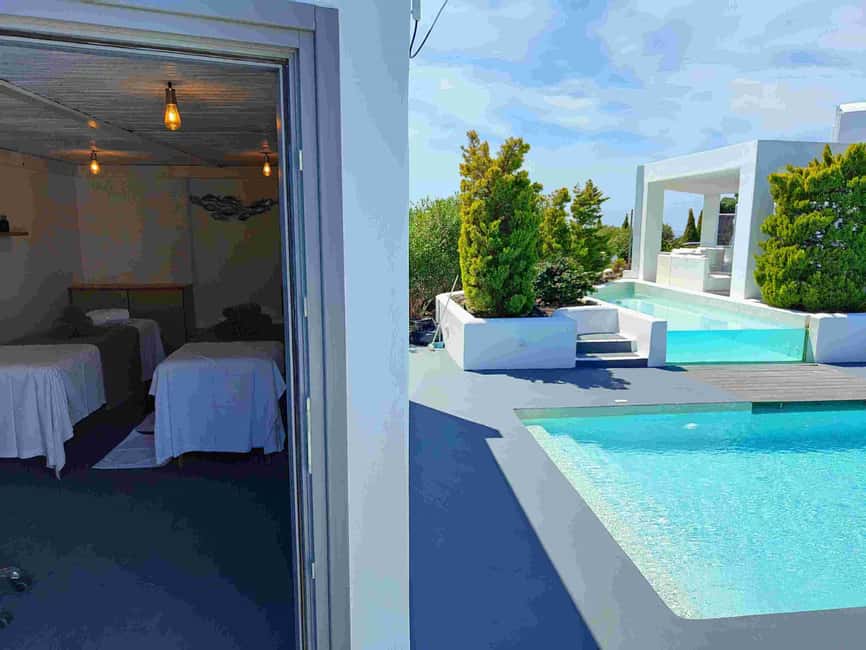 Akrotiri:Departure Day Spa Experience Couples Massage & Pool - Key things that make this spa day work