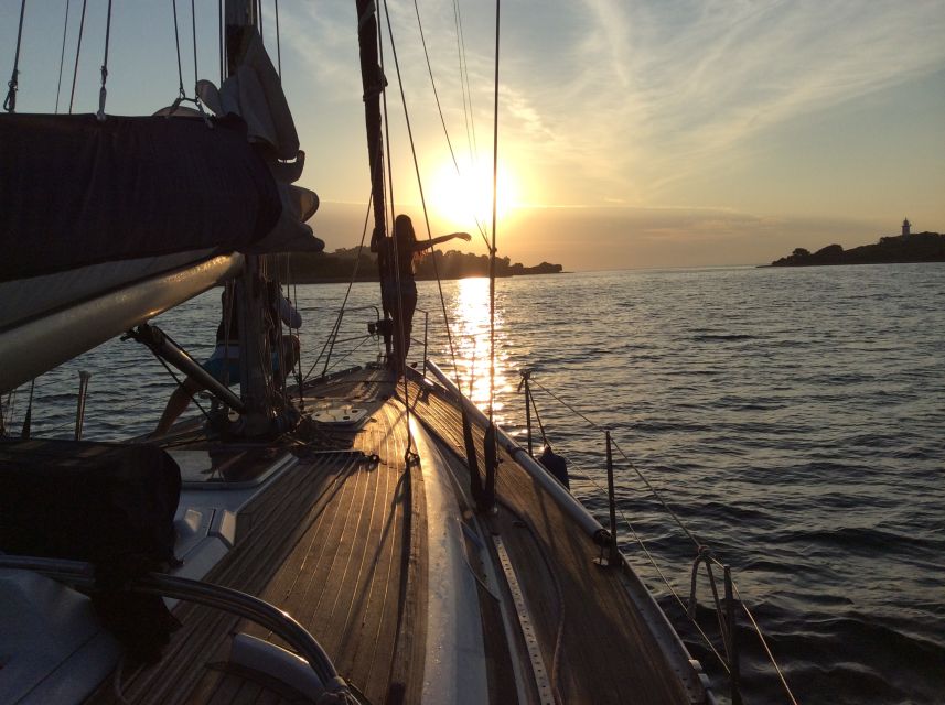 Alcudia: Romantic Sailing Trip with Diner for 2 - Who This Trip Fits Best (and Who Might Want to Think Twice)