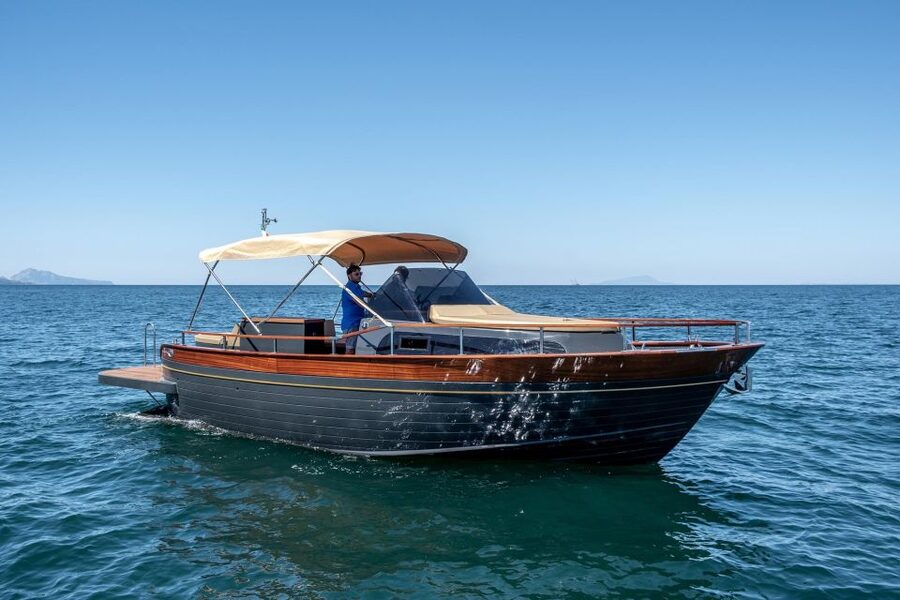 Amalfi Coast: Romantic Sunset Cruise with Music & Cocktails - Swimming and snorkeling: when the Amalfi water becomes the highlight