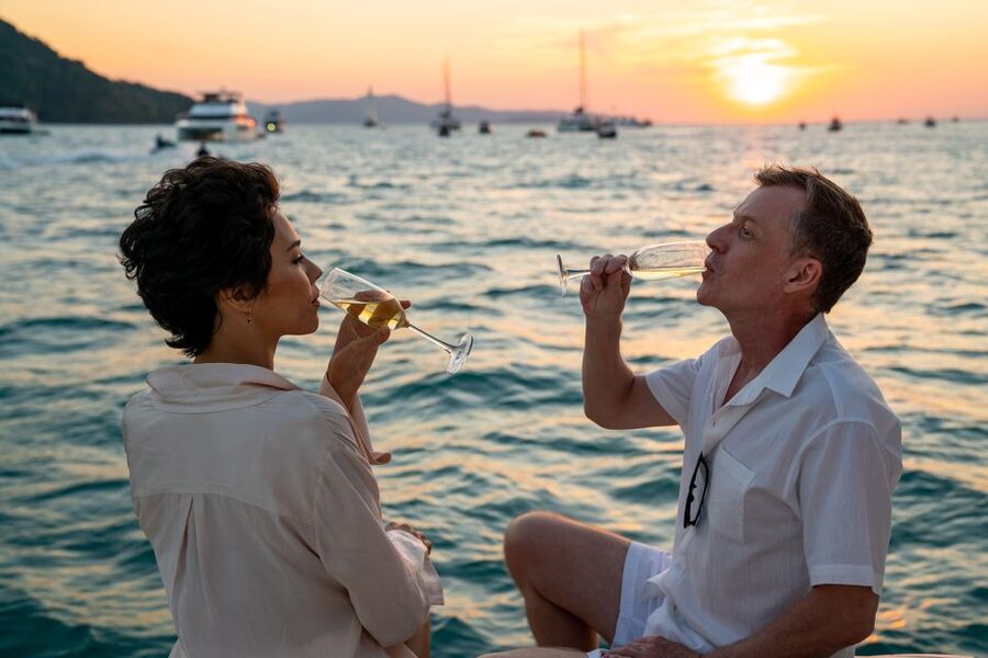 Amalfi Coast: Romantic Sunset Cruise with Music & Cocktails - Sightseeing on the way: scenic views without a full day commitment