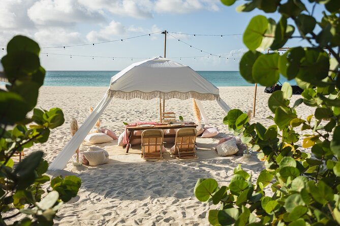 Aruba Eagle Beach Romantic Sunset Picnic in a Luxury Cabana - Quick highlights you’ll care about