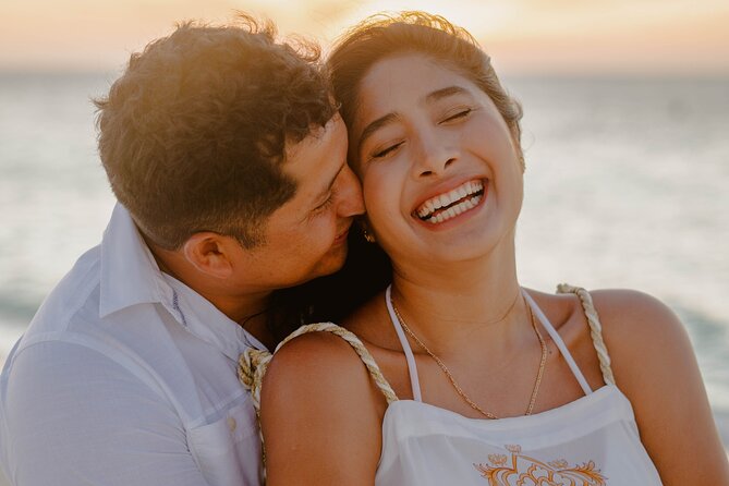 Aruba Romantic Sunset Photoshoot & Beach Picnic in Luxury Cabana - Picnic comfort: charcuterie, sparkling wine, and your own music