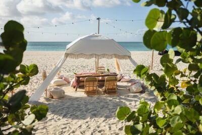 Aruba Romantic Sunset Photoshoot & Beach Picnic in Luxury Cabana - The first 30 minutes: greeting, setup, and a cabana you don’t have to build