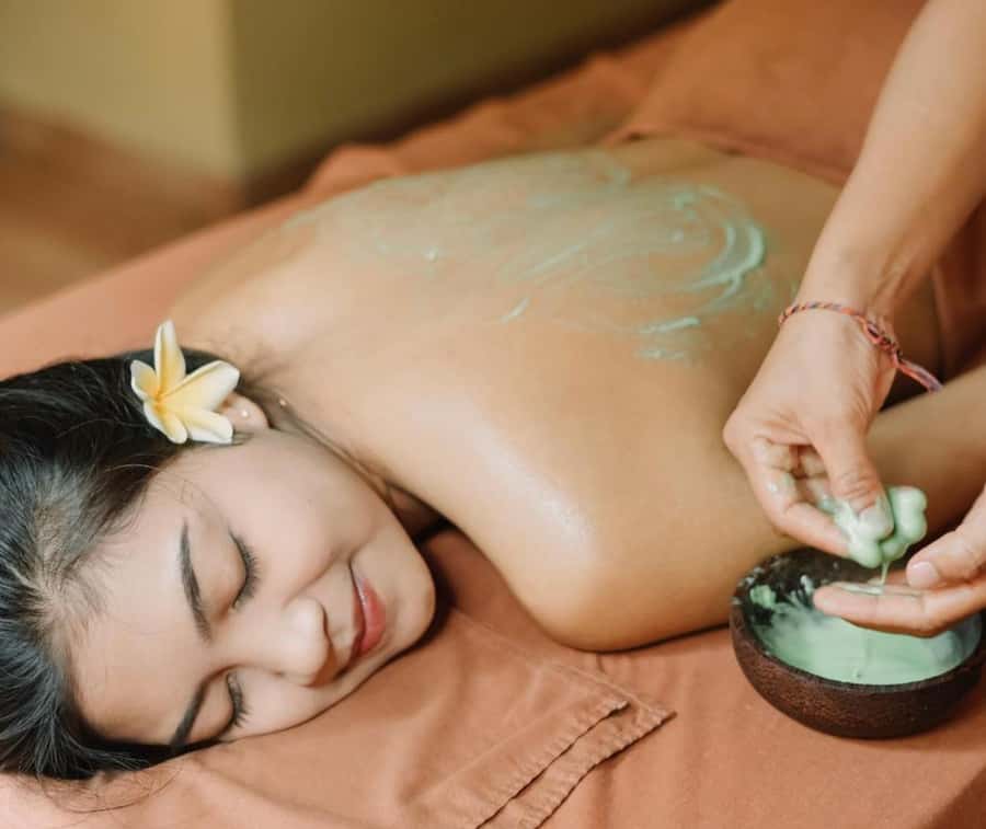 Bali: Jimbaran Bay Romantic Spa and Seafood Sunset Dinner - Couple Time Really Means You Get a Pause