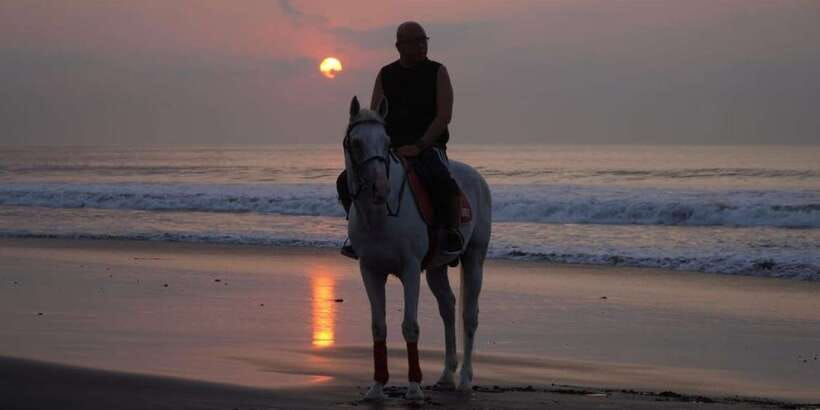 Bali: Romantic Seafood Dinner Jimbaran Beach Include Sunset - Key points to know before you go