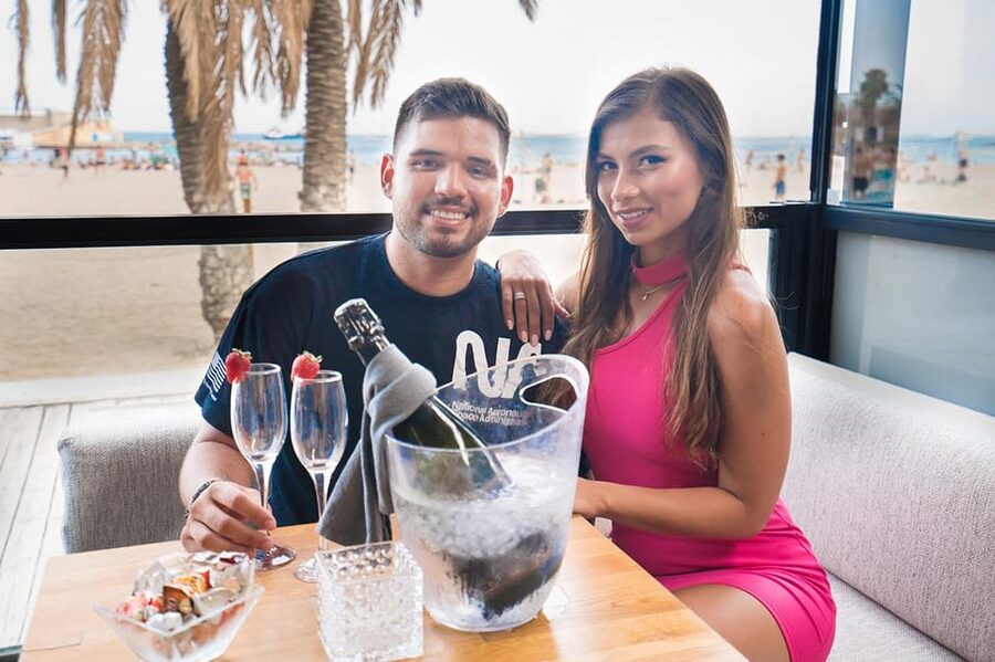 Barcelona: Ice Bar and Terrace Drinks Romantic Package - Who this romantic package suits best