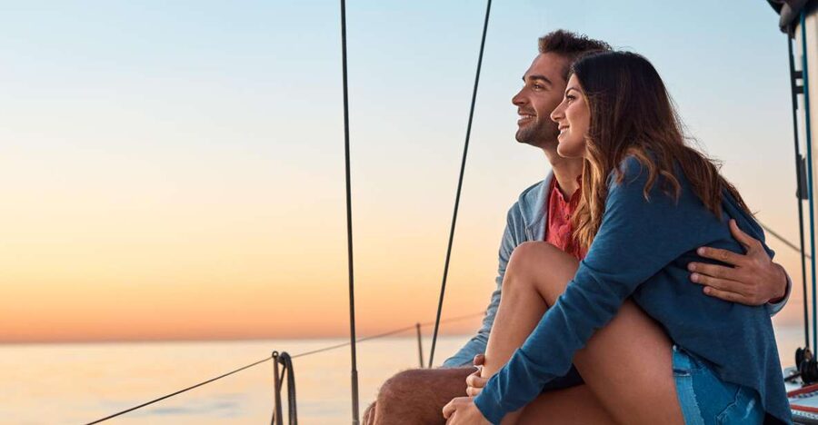 Barcelona: Romantic Private Sailing Tour - Sunset sailing plus cava: the romantic formula that actually works