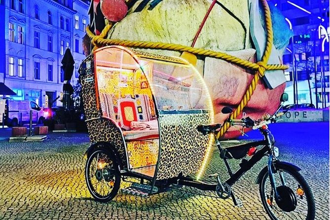 Berlin Night Tours - Romantic Night & Evening Tours Berlin - Where the tour starts and how pickup works near Brandenburg Gate