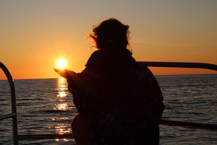 Cavtat: Romantic Sunset Cruise with Unlimited Drinks - The Unlimited Drinks Detail: What You Actually Get