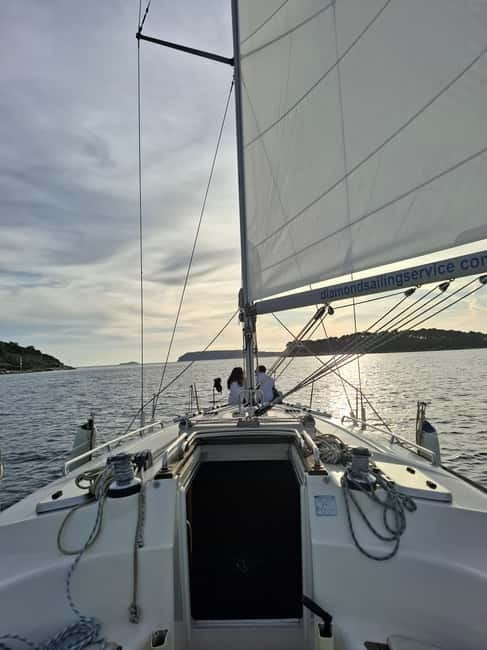 Dubrovnik:Romantic Private Sunset Tour to Old Town& Elafitiy - Old Town from the water: medieval walls and Game of Thrones views