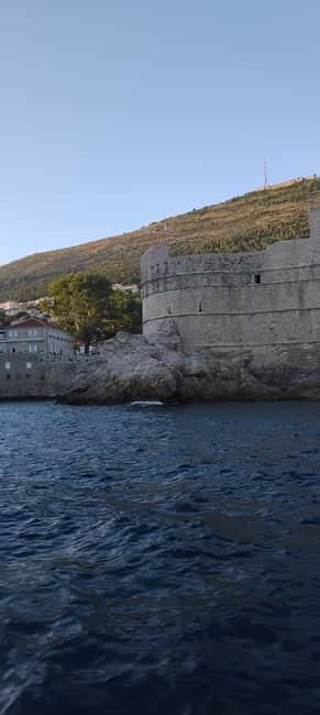 Dubrovnik:Romantic Private Sunset Tour to Old Town& Elafitiy - The included “romance package” and what you’re really paying for