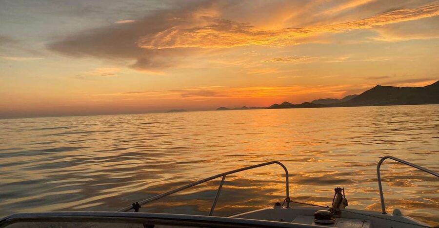 Dubrovnik: Romantic Sunset Cruise & Cave Visit with a Local - Meeting at the small pier: start where the magic is