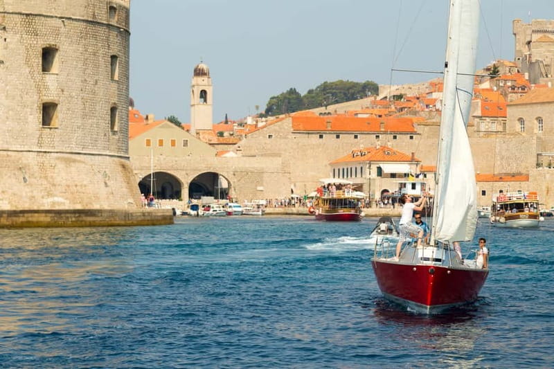Dubrovnik: Romantic Sunset Sailing Adventure - Pricing and value: what $294 per group buys you