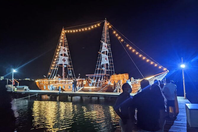 Enjoy The Spanish Galeon with a Romantic Night Dinner in Cancun - Onboard experience: live music, welcome drinks, and a real evening flow