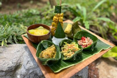 Evening Cooking Class with Romantic Dinner in Ubud - The Balinese House and Garden Stop: More Than a Photo Break