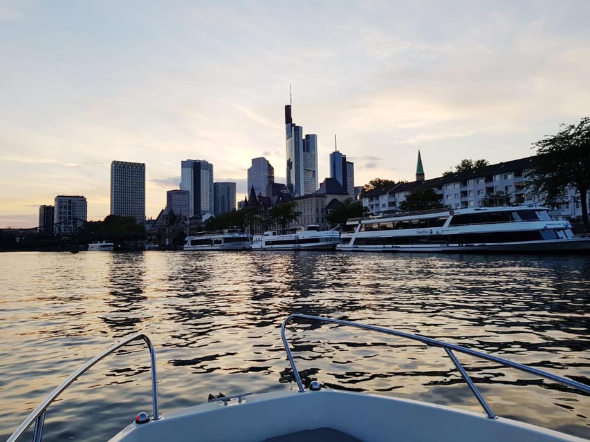 Frankfurt: Private Romantic Skyline Boat Tour - All-inclusive pricing: what you’re really paying for