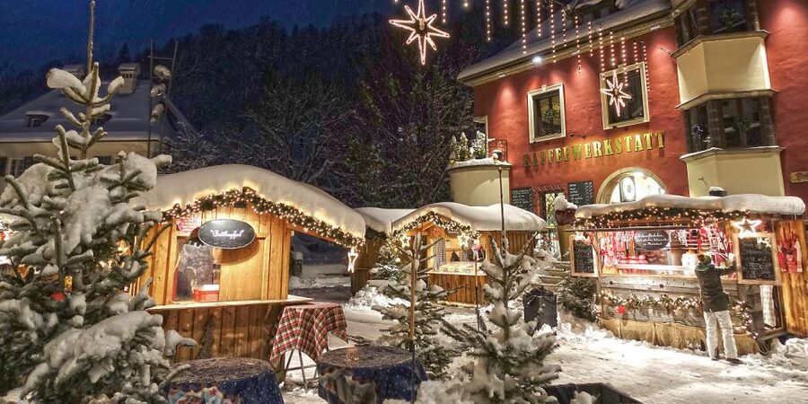 From Salzburg Romantic Carriage Ride through the Countryside - What to pack: warm clothing is the real ticket