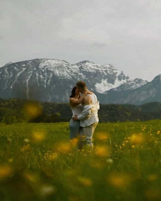 Füssen & Schwangau: Private Photoshoot Couples, Solo & Group - What happens during editing and delivery (and how fast you’ll see results)
