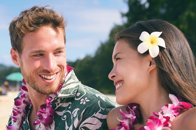 Kauai Professional Photographer Couples and Families - Meeting Point vs. Your Actual Shot Location