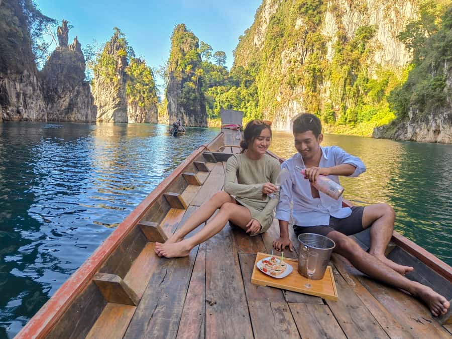 Khao Lak: Cheow Lan Lake Romantic Sunset Cruise with Drinks - Onboard sparkling wine and canapes: romantic, but with sensible expectations