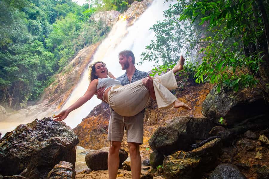 Koh Samui: Private Photoshoot for Couples & Families - Weather and Heat: Two Reasons to Plan Your Shoot Time Smart