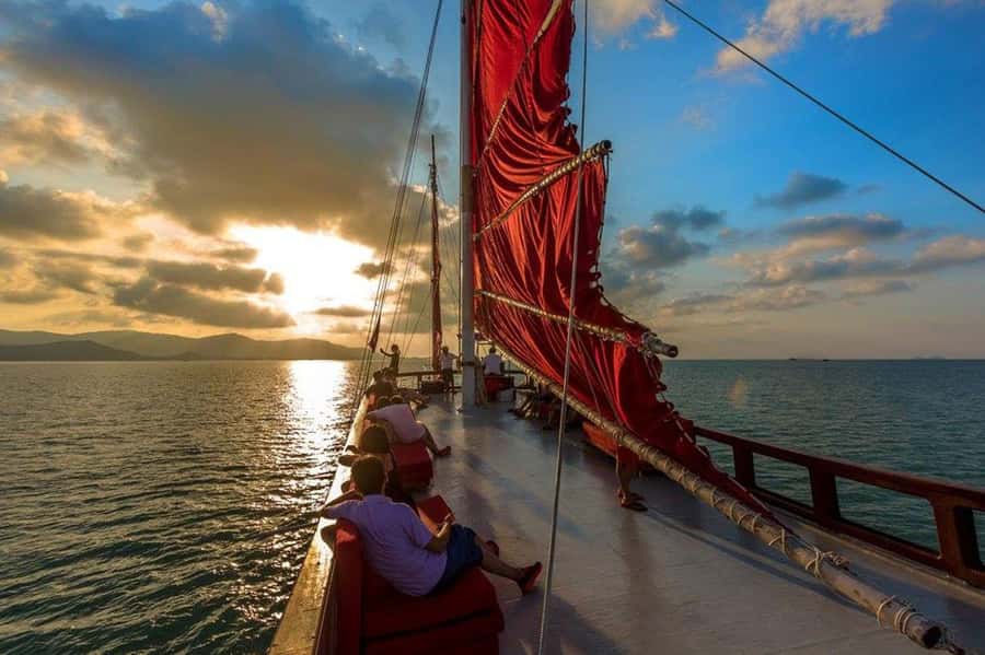 Koh Samui: Red Baron Romantic Sunset Dinner Cruise - Key things that make this cruise worth your time