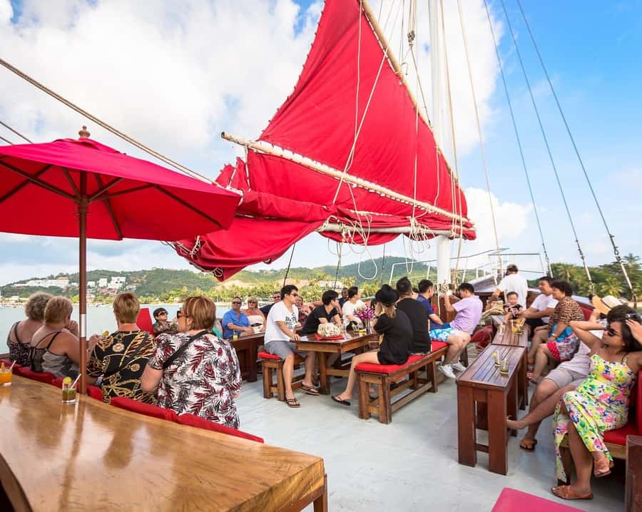 Koh Samui: Red Baron Romantic Sunset Dinner Cruise - Price and value: what you’re really paying for