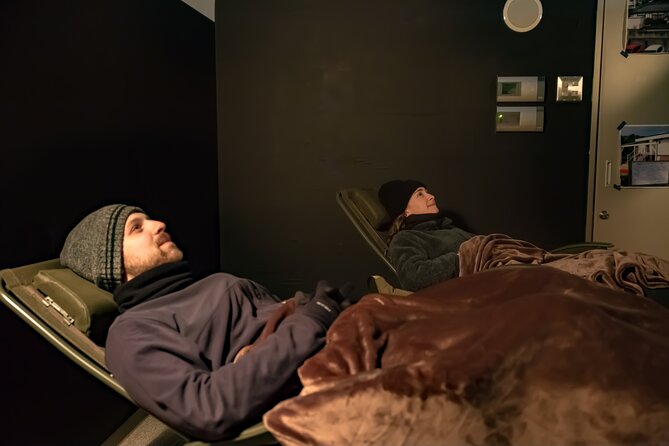 Kurashiki Private Romantic Night in the Observatory Recliners - Getting settled: the first 5 minutes matter