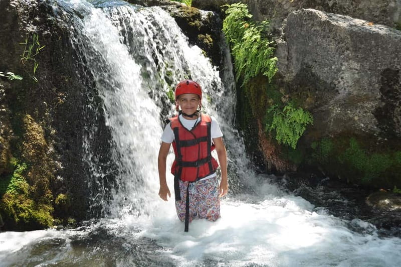 LC Rafting Tour for Families and Couples W/Lunch - The rafting itself: what 14 km of rapids really means