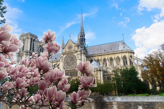 Live, Laugh, Love Along the Seine: Self-Guided Romantic Tour - Notre-Dame and the Conciergerie: Gothic Grandeur Meets Legal Power