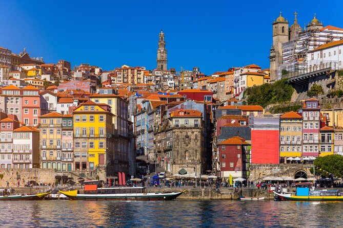 Love in Porto: Self-Guided Romantic Puzzle Walk - Who should book Love in Porto