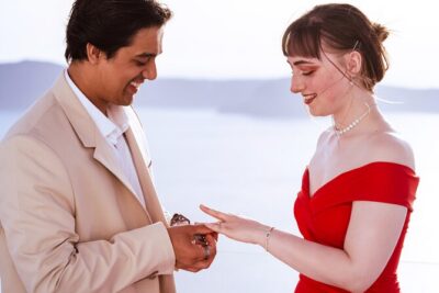 Magical Proposal Photoshoot In Santorini - The 1-hour flow at Skaros Rock (what it feels like)