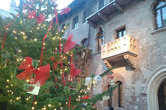 Make your Romantic Proposal in the City of Love - Piazza delle Erbe and Piazza dei Signori: love and drama in the main squares
