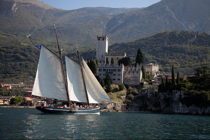 Malcesine: Sunset Romantic Cruise - What’s Included: Wine Toast, Drinks, and Appetizers