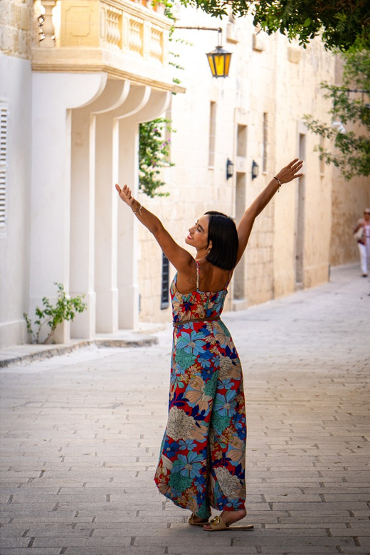 Malta: Romantic Couples Photoshoot - What to bring, and what they do not provide