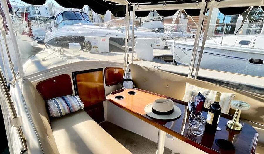 Marina Del Rey: A Romantic Boat Cruise with Sushi & Wine - Your 2-Hour Sunset Timeline (What It Feels Like)
