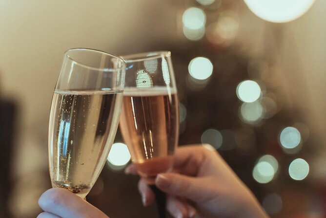 Miami Beach: Romantic Sunset Private Airplane Tour with Champagne - FAQ