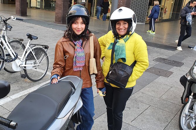 Milan Vespa Adventure: Private Tour for Couples and Friends - Porta Nuova and Bosco Verticale: Modern Milan That Looks Different