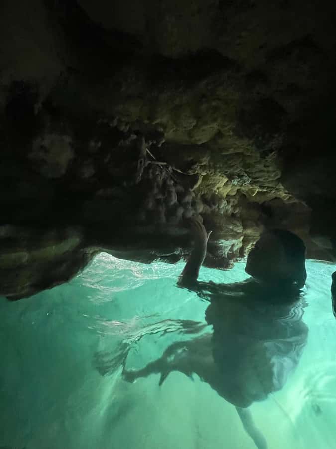 Muscat: Wadi Shab, Romantic Cave and Sinkhole Full-day Trip - Key highlights to look forward to