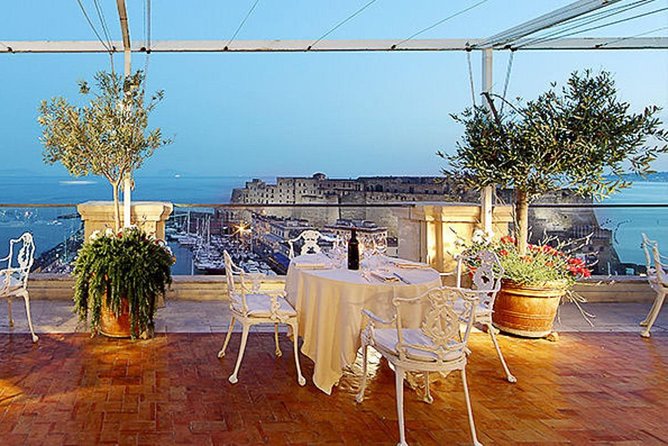 Naples: Romantic Gourmet Dinner on the Rooftop Terrace - Who This Rooftop Dinner Suits Best