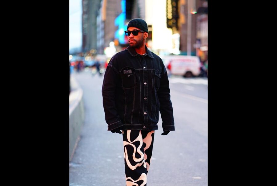 New York City: Solo or Couples Photoshoot in Times Square! - Should you book this solo or couples Times Square shoot?