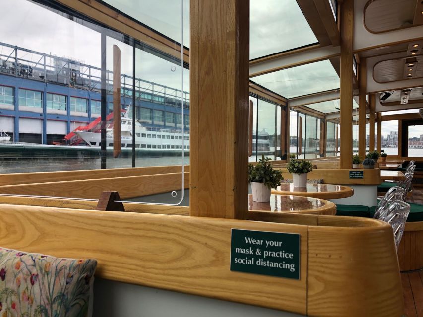 NYC: Romantic Valentine's Day Champagne Cruise - Price and Value: Why $134 Can Feel Worth It Here