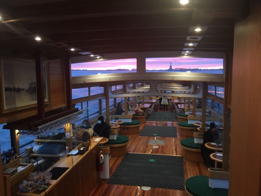 NYC: Romantic Valentine's Day Champagne Cruise - Lower Manhattan Landmarks: What You’ll See From the Water