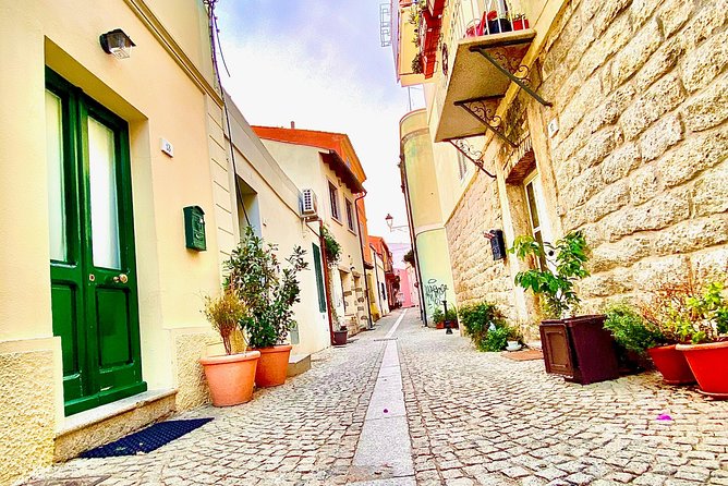 Olbia: Private Romantic Tuk-Tuk Tour - The ride along Olbia’s waterfront: Lungomare di Olbia and those sea-view moments
