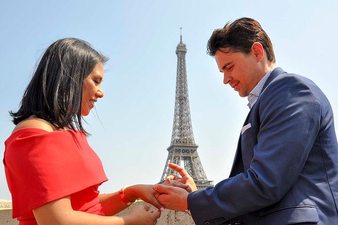Paris Engagement Proposal Private Walking Tour with Professional Photographer - What this is really like in Paris (and why it’s worth it)