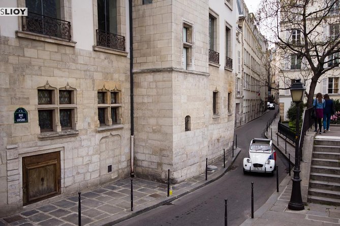 Paris Private Tour: Romantic Tour in a 2CV - Why a 2CV Romantic Tour Beats the Usual Hop-On Hop-Off